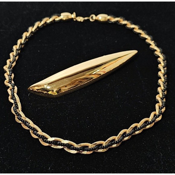TRIFARI LOT Brooch & Chain Rope Necklace Seed Bead Statement VTG EUC Valentine! - Picture 1 of 12